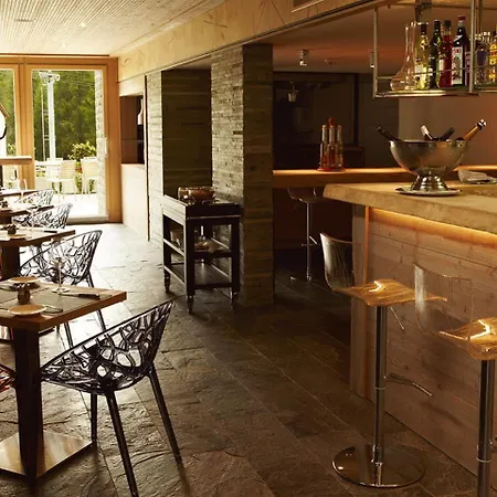 Alpine Rock Hotel 3*